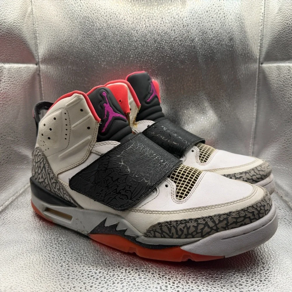 Size 10.5 Nike Air Jordan‎ Son of Mars Mens Hot Lava Red White Shoes 512245-105